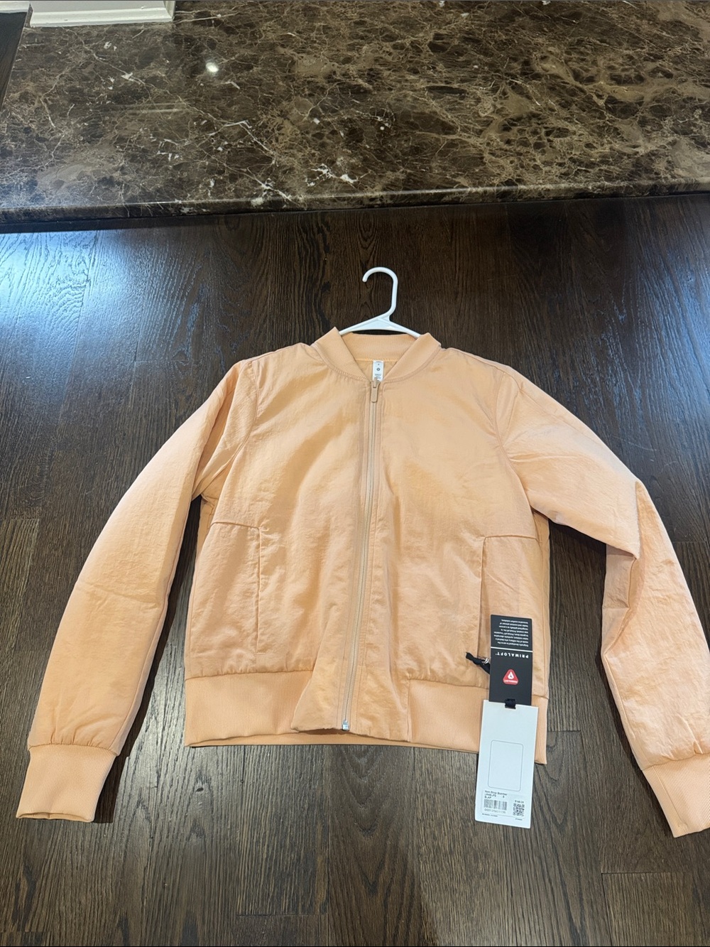 Lululemon Light Peach Women's non stop bomber reversible primaloft Msrp $148